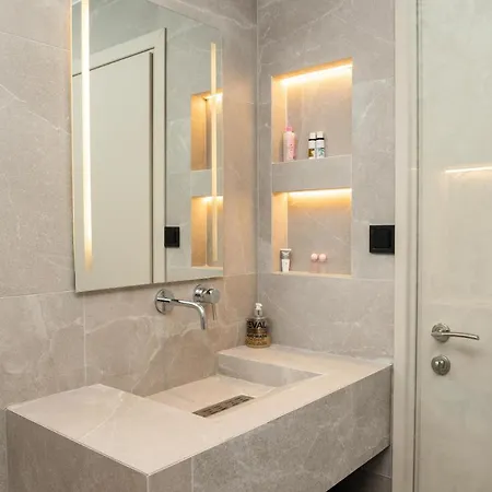 Appartement Elegance 2 Bedroom *