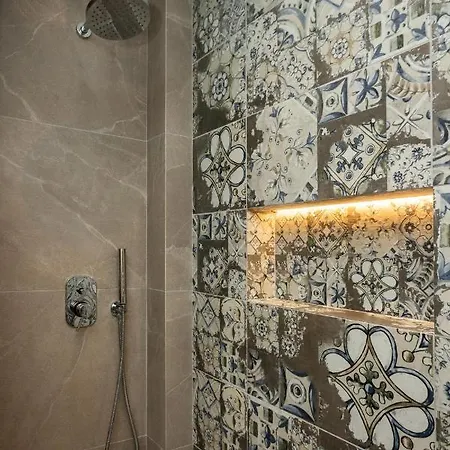 Elegance 2 Bedroom דירה