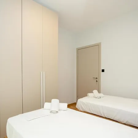 Elegance 2 Bedroom *